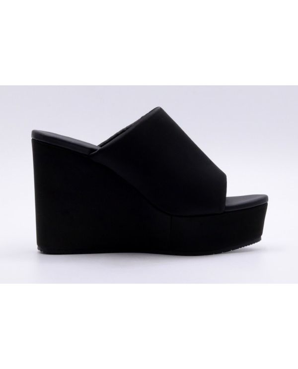 Calvin Klein Wedge  Sat Nyl Dc Mules (YW0YW01359 BEH)